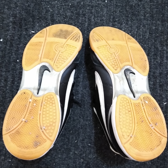 Nike Tempo Men's Size 9US - Picture 8 of 9